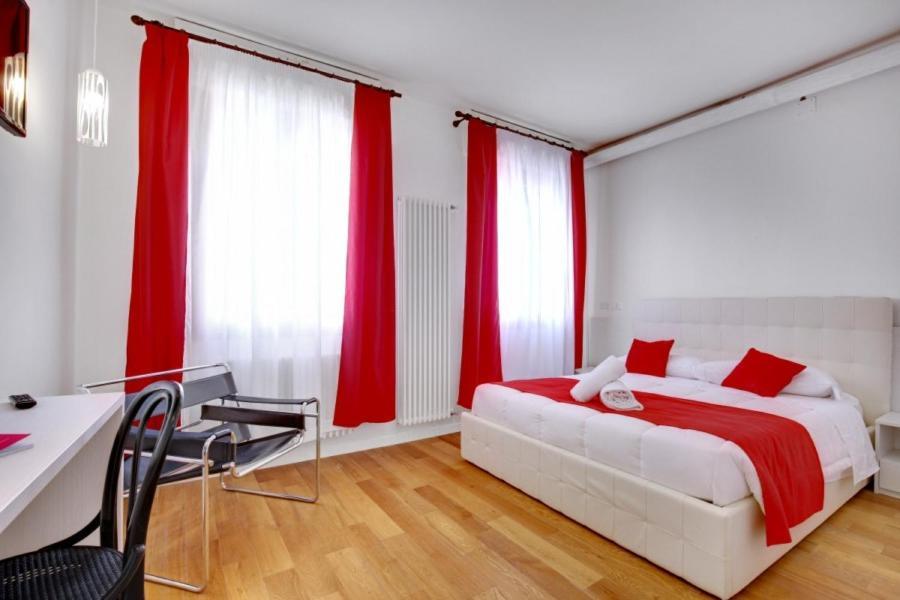 Apartment Fenix La Boheme Venedig